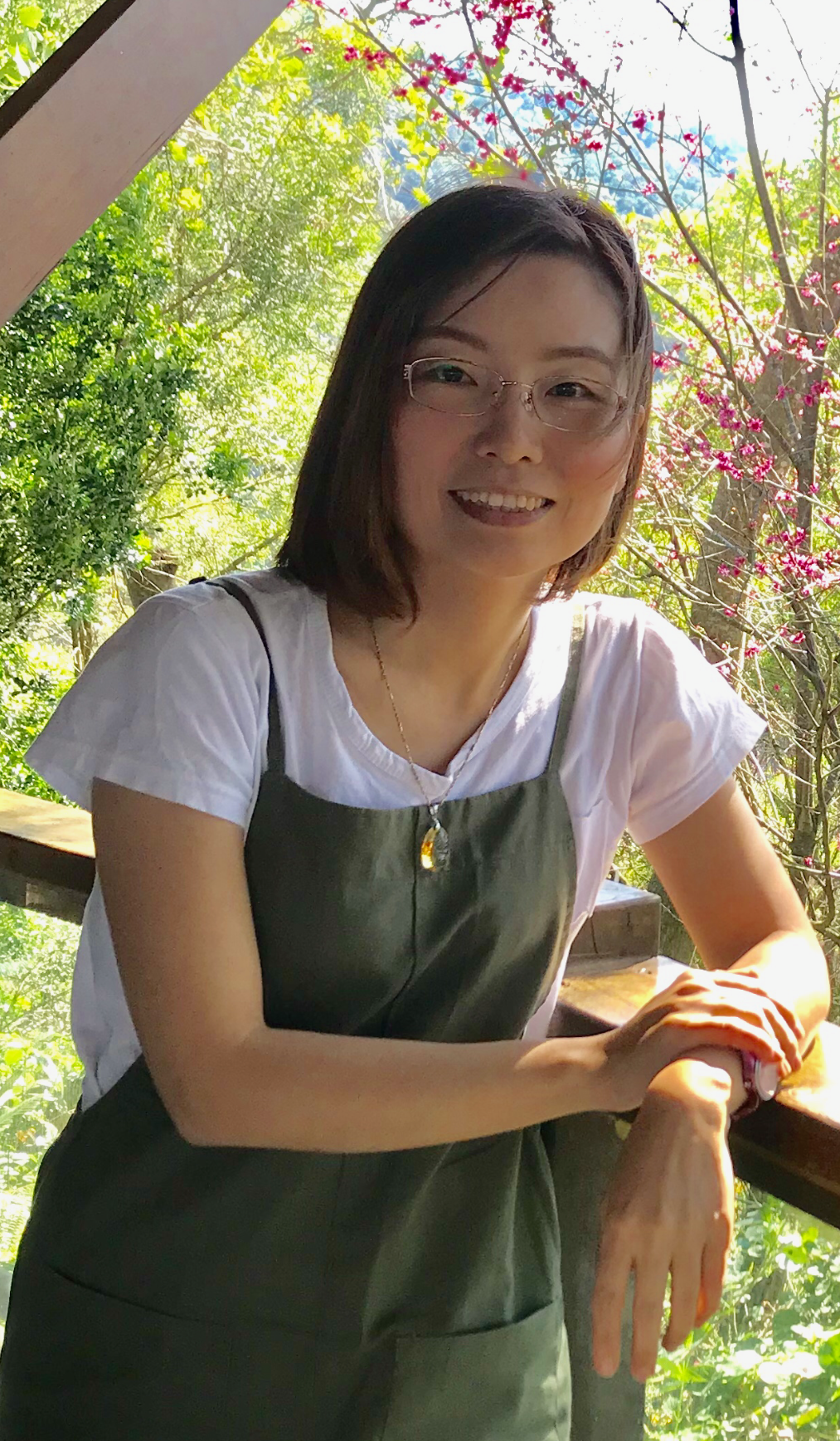 游秋燕